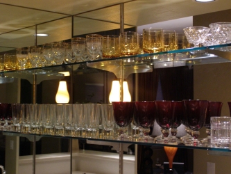 Mirrored Bar with 3/8" Glass Shelving